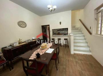 Casa · 151m² · 4 Quartos · 2 Vagas · Sobrado em Rua Quinze de Novembro - Centro - Bauru/SP