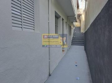 CORREDOR EXTERNO · CENTRO - CASA COM 2 DORMITÓRIOS