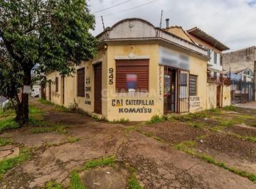Casa · 252m² · 7 Quartos · 1 Vaga · Casa comercial no bairro São João!
