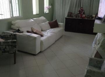 Casa · 200m² · 2 Quartos · 2 Vagas · 2 Casas Térrea em Terreno com 2 Frentes Vila Castelo (Jd. Consórcio)