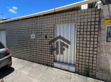 5788cd966856c864faefc7140bf61f9c4c41ef14 · Casa de 240m² à venda, com 4 quartos, localizada em Piedade, Joaboatão dos Guararapes - Pernambuco.