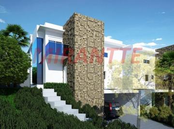 5ce147034eaded1d4a8d1404361ad32a.jpg · Cond. fechado de 320m² com 3 quartos