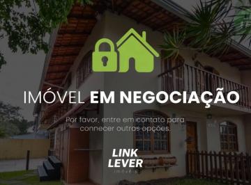 8463e1e6357f4644525cf0e04e91017954facd23 · Sobrado com 3 dormitórios para alugar, 163 m² por R$ 4.321,00/mês - Bacacheri - Curitiba/PR