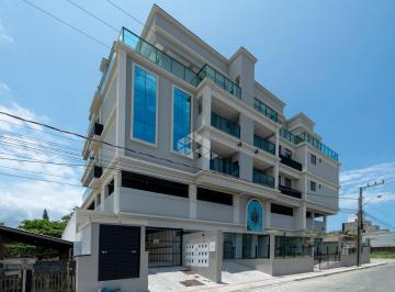 470456_i809l121k47p92260y6O_470456654183f8dba31.jpg · Apartamento com duas Suítes