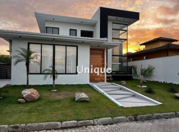 6cf8159e44e4860c65ca7ea04da15371a156033c · Casa com 4 dormitórios à venda, 209 m² por R$ 1.980.000,00 - Caravelas - Armação dos Búzios/RJ