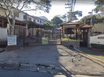 Casa · 94m² · 3 Quartos · 2 Vagas · Casa à venda com 3 quartos em condomínio fechado!