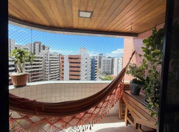 Apartamento · 107m² · 4 Quartos · 2 Vagas · Apartamento com 4 Quartos e Varanda à Venda no Edf El Greco na Ponta Verde