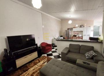 Casa · 140m² · 2 Quartos · 2 Vagas · Casa à venda no Capela em Vinhedo/SP