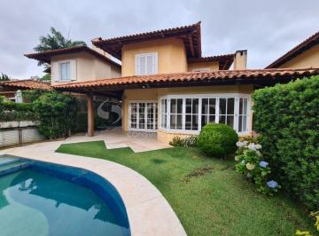 Casa · 641m² · 4 Quartos · 7 Vagas · Condomínio de Alto Padrão com 04 Suítes 01 Suíte Master e 07 Vagas de Garage