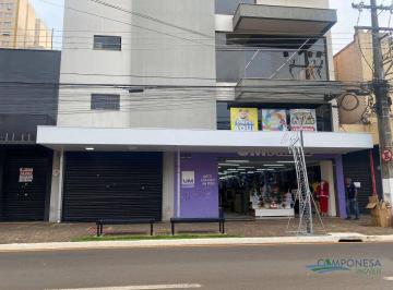 b38c8d51d0a9782773b21b6e00456a3ba65d128e · Amplo Salão Comercial Central