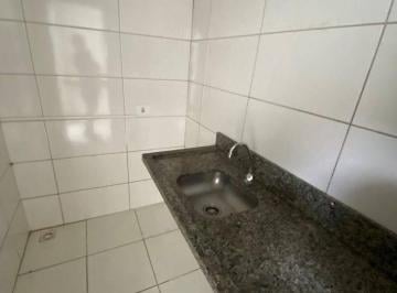 09e9d386aa3f9cdc95643916a7f875a8490c229a · Sala Área Central Nobre de Londrina