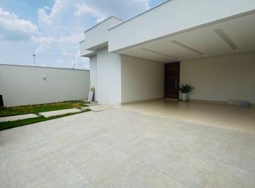 Casa · 160m² · 3 Quartos · 2 Vagas · Casa em Negrinho Carrilho, Goianésia/GO