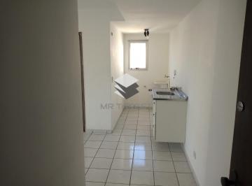 01 · Apartamento a venda na Bela Vista; 1 dormitório; 1 WC; 28m²; próximo ao Teatro Renault Zona Centro S