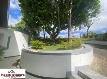 Foto 02 · Casa modernista térrea com pé direito alto a venda no Encontro das Águas