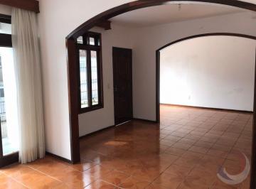 49 · Casa Residencial de 4 dorms no bairro Estreito