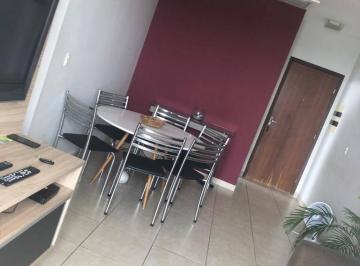 Apartamento · 81m² · 3 Quartos · 2 Vagas · Weekend c/3 qtos. Mobiliado. Disponível no dia 20 de Dezembro.