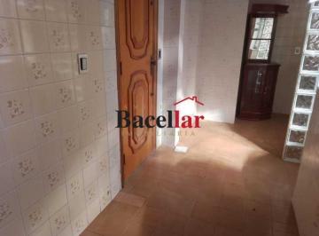 Apartamento · 58m² · 2 Quartos · Apartamento - Padrão / Residencial / Cascadura