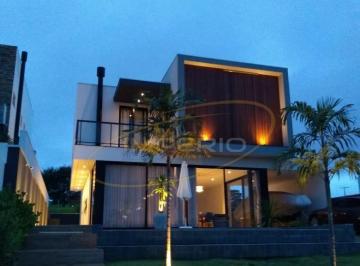 Casa de 4 quartos, Paranapanema · Casa de 240 m², c/ 3 suítes e piscina; Riviera de St. Cristina XIII