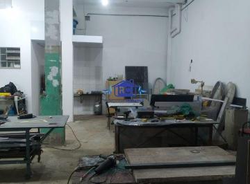 imovel_2645_31935.jpg · Sala para locação bem localizado, possuindo 160 metros quadrados, sendo 3 metros de frente. Possui t
