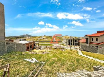9a8d688dfdc4cf4e3d4265e9a7fd4bd9193d93af · Terreno à venda, 315 m² por R$ 370.000,00 - Nova São Pedro - São Pedro da Aldeia/RJ
