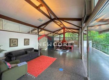 Casa · 380m² · 3 Quartos · 4 Vagas · Casa de condomínio em  Estrada Taguai - Chácara do Refúgio - Carapicuíba/SP