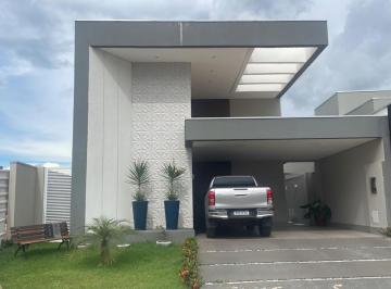 Casa de 3 quartos, Cuiabá · Condomínio Belvedere II