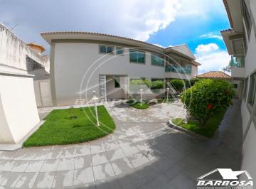 Casa · 137m² · 3 Quartos · 2 Vagas · Sobrado 3 suítes em condomínio fechado para venda em Caldas Novas