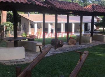 11b2d758d43831f182c775f945cdf2ea.jpg · Cond. fechado de 145m² com 3 quartos