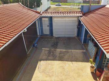 Casa · 251m² · 3 Quartos · 6 Vagas · Casa Sobrado em Araraquara