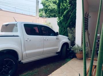 Garagem · Casa Padrão em São Carlos