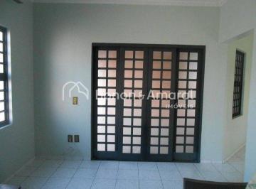 Casa · 206m² · 3 Quartos · 4 Vagas · Casa com 207 m² e 3 Quartos