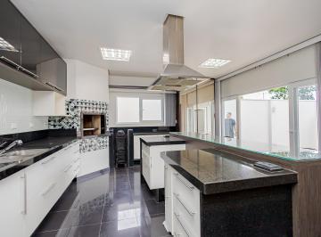 Casa de 2 quartos, Curitiba · Casa à venda no bairro Água Verde - Duas casas no terreno 