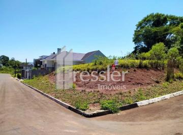 Terreno · 450m² · 
                Terreno residencial de esquina - Lajeado - RS
                