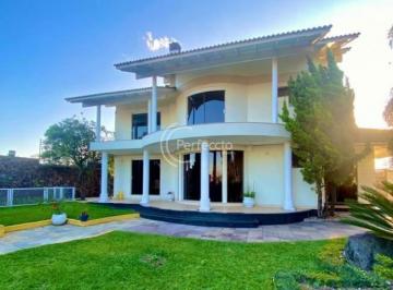 Casa · 670m² · 4 Quartos · 5 Vagas ·
Casas - 4 dormitórios - Esplanada