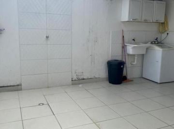 Casa em Condomínio no bairro Papagaio · Casa em Condomínio no bairro Papagaio