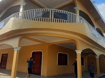 Casa de 6 quartos, Manaus · Casa ampla com 6 suítes. Flores Manaus-AM