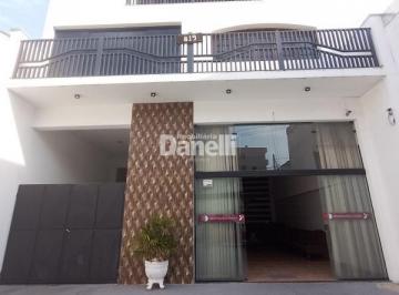 area de entrada · Casa à venda, 3 quartos, 3 suítes, 6 vagas, Centro - Taubaté/SP