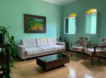 Casa · 200m² · 4 Quartos · 2 Vagas · CASA EM MEIO LOTE NO VILA CRISTINA BETIM