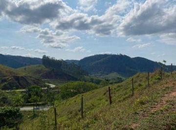 29ea95b9134cccb3e84ee778e6654fe5be83d1f9 · Imagine um terreno com uma vista de tirar o fôlego, de frente para os vales encantados na chegada de