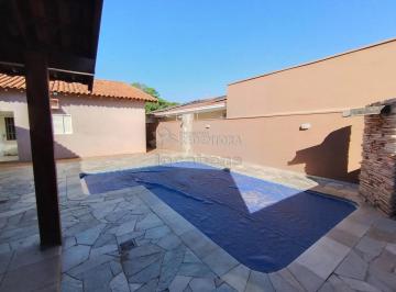 Casa · 360m² · 3 Quartos · 2 Vagas · Casa no bairro Jardim São Marcos com 03 dormitórios e 04 vagas de garagem.