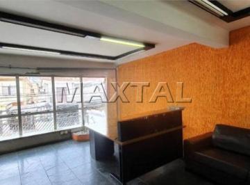 Comercial · 450m² · 2 Vagas · Prédio Comercial para locação na Travessa da Av. Água Fria, de 450m², 3 pisos e com 2 vagas .