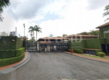 Casa · 641m² · 4 Quartos · 7 Vagas · Condomínio de Alto Padrão com 04 Suítes 01 Suíte Master e 07 Vagas de Garage