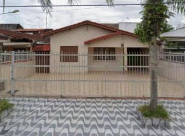Casa · 144m² · 4 Quartos · 6 Vagas · Solemar - Casa 4 dorms, próximo á praia - 643 mil