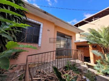 Casa · 194m² · 3 Quartos · 3 Vagas · Casa 3 Quartos com Anexo – Bairro Carlos Prates, Belo Horizonte