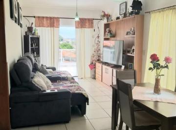 Casa · 211m² · 3 Quartos · 8 Vagas · Casa à venda - no Centro