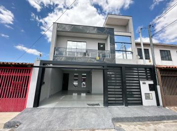 Casa de 4 quartos, Brasília · Guará  2 casa moderna com 4 suites 
