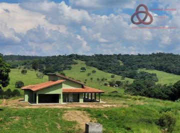 Rural · 300m² · 3 Quartos · 4 Vagas · Rurais à venda - no Bairro Tapera Grande