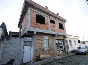 Casa · 250m² · 4 Quartos · 4 Vagas · Casa à venda - no Centro