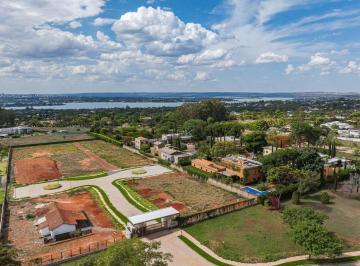 Terreno · 1750m² · É um terreno, mas você pode chamar de Canva.