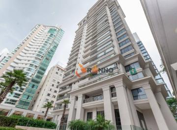 df55a45f8ace61f041a0422e8bf30b5f7ac7b3a6 · Apartamento Andar Alto com 4 Suítes 5 Vagas no Batel